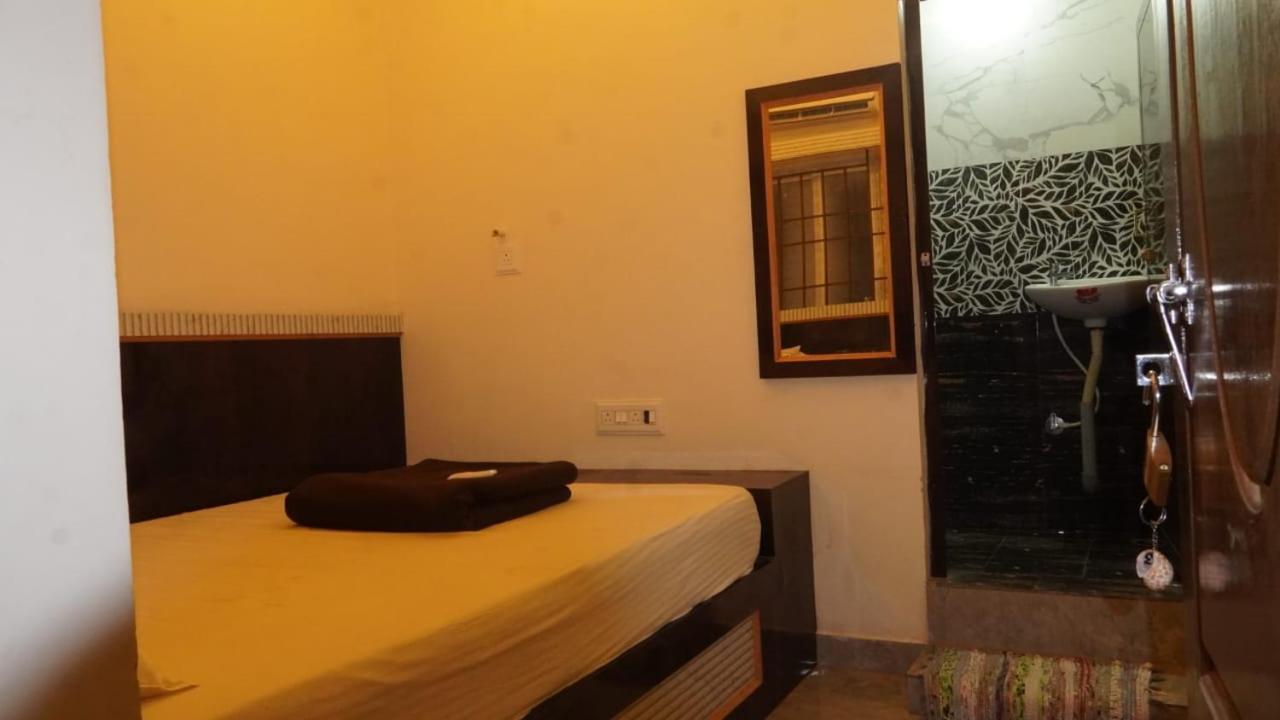 Sri Vasavi Residency Otel Rāmeswaram Dış mekan fotoğraf